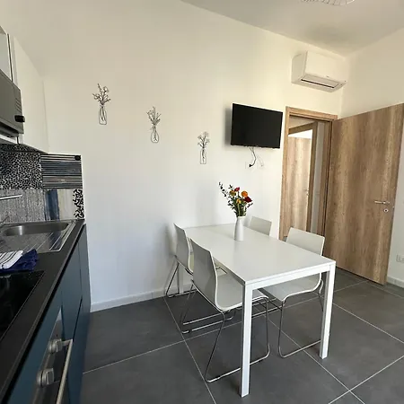 La Camelia * 라스페치아