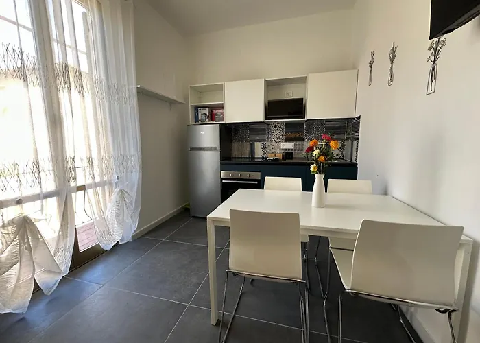 La Camelia Lägenhet